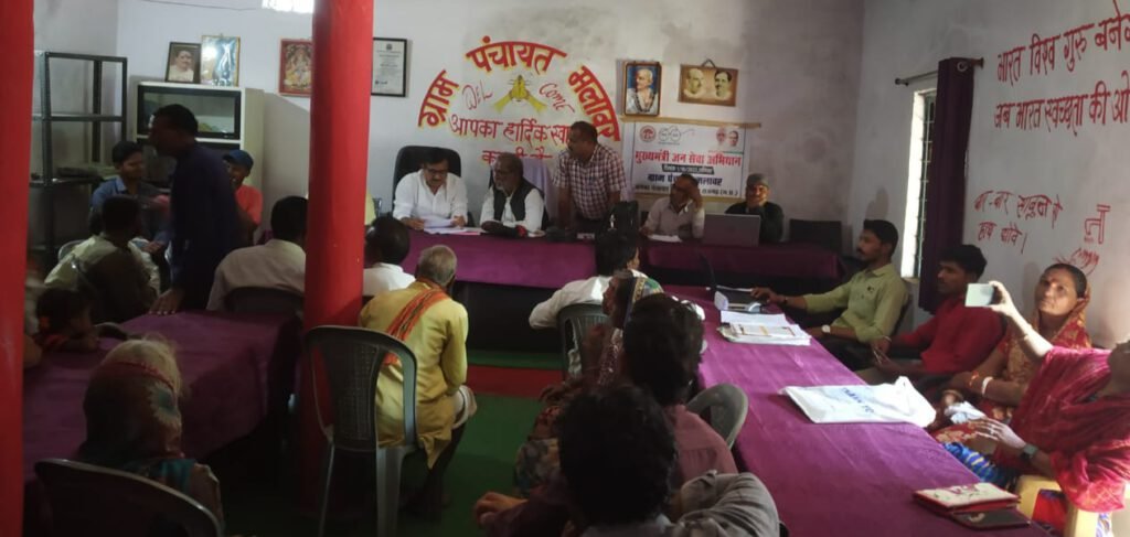 मुख्यमंत्री जनसेवा समस्या निवारण शिविर मैं विधायक ने सुनी क्षेत्र की जनता की समस्या