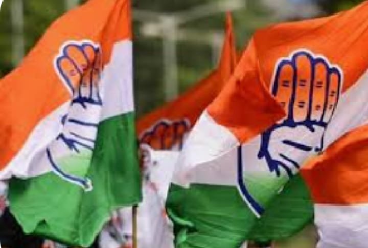 शेयर घोटाले की जांच संयुक्त संसदीय समिति से कराए जाने की मांग को लेकर कांग्रेस का धरना प्रदर्शन