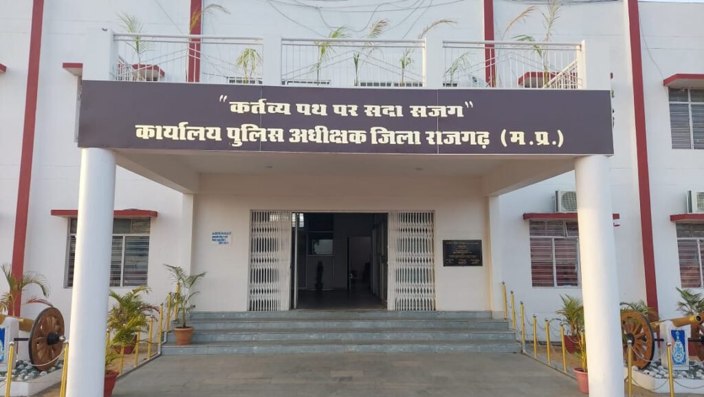 हनुमान जन्मोत्सव पर जिला मुख्यालय सहित सम्पूर्ण जिले में कानून व्यवस्था हेतु पुलिस ने किये पुख्ता इंतजाम