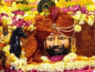 जीरापुर; एक शाम श्याम बाबा के नाम संकीर्तन का भव्य आयोजन