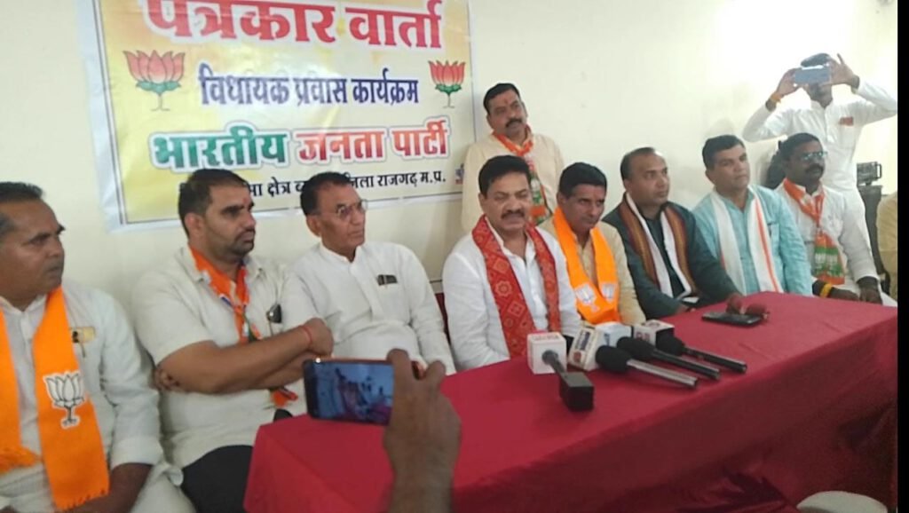 भाजपा में कोई गुट बाजी नही है,जन कल्याणकारी योजनाएं के चलते फिर सरकार बनाएगी भाजपा- प्रधान