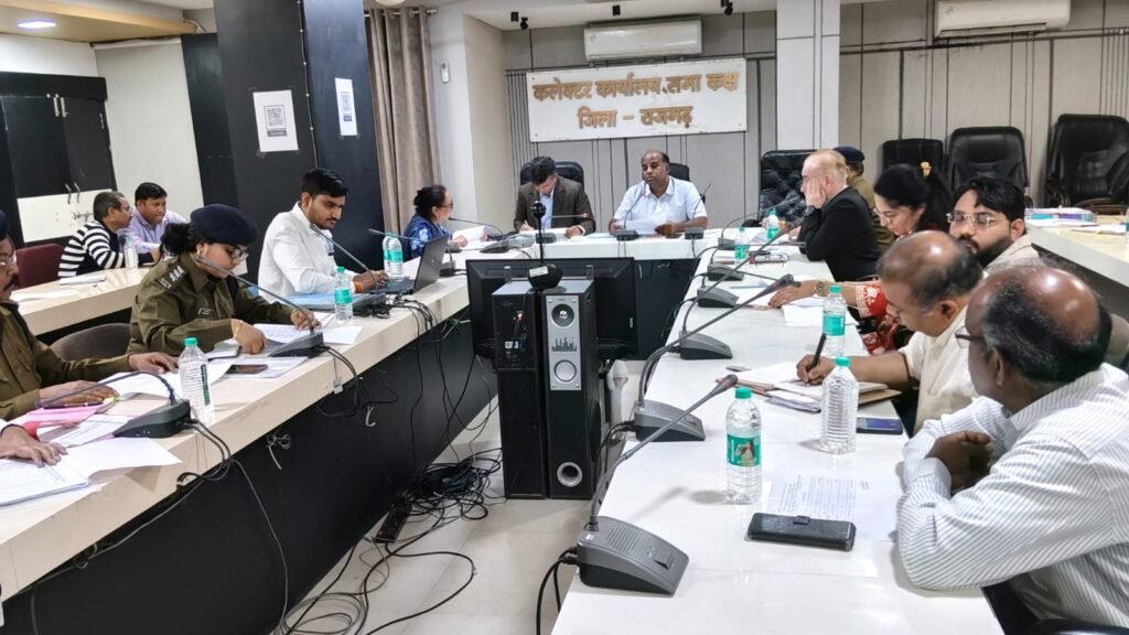 स्वास्थ्य व पुलिस विभाग की संयुक्त बैठक, मेडिकल स्टोर्स पर सीसीटीवी व नारकोटिक्स नियंत्रण के सख्त निर्देश