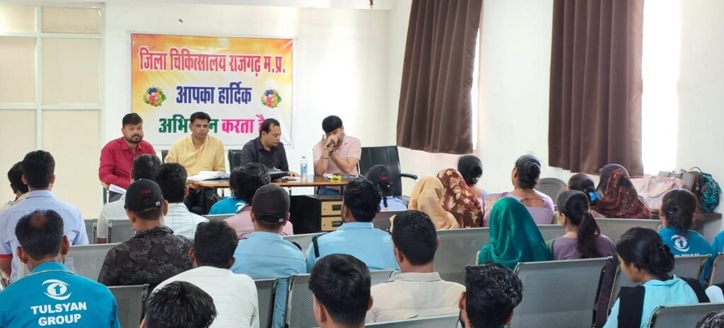 आउटसोर्स कर्मचारियों को अब प्रतिमाह मिलेगी सैलरी स्लीप 